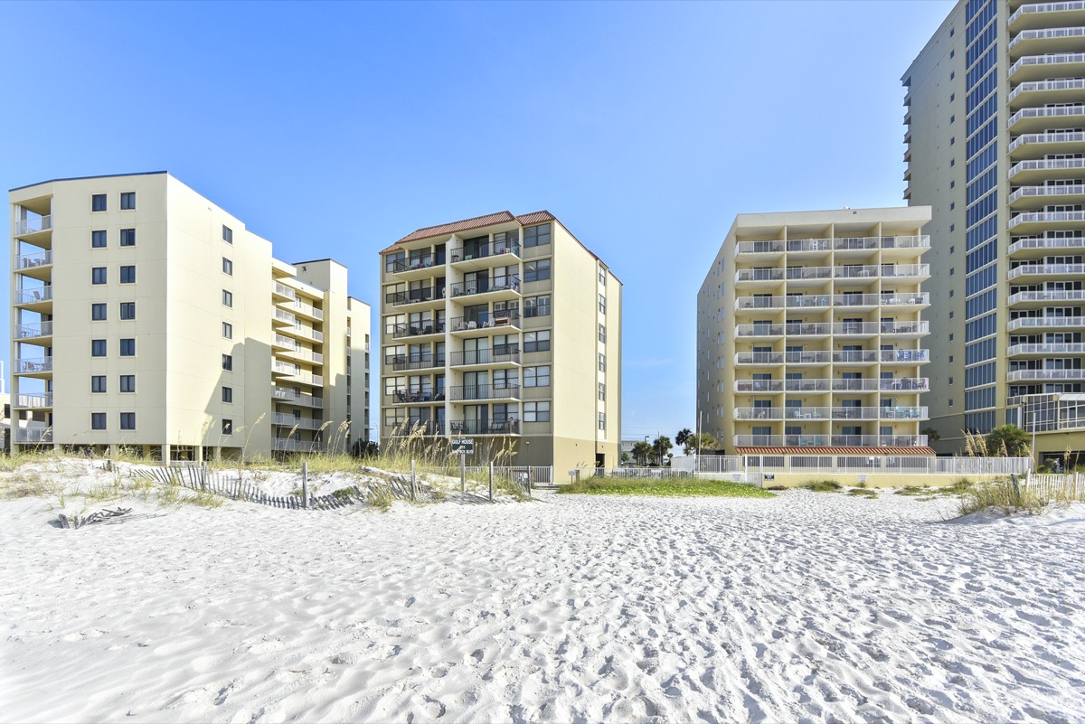 Gulf House Gulf Shores AL Rentals - MyBeachGetaways.com