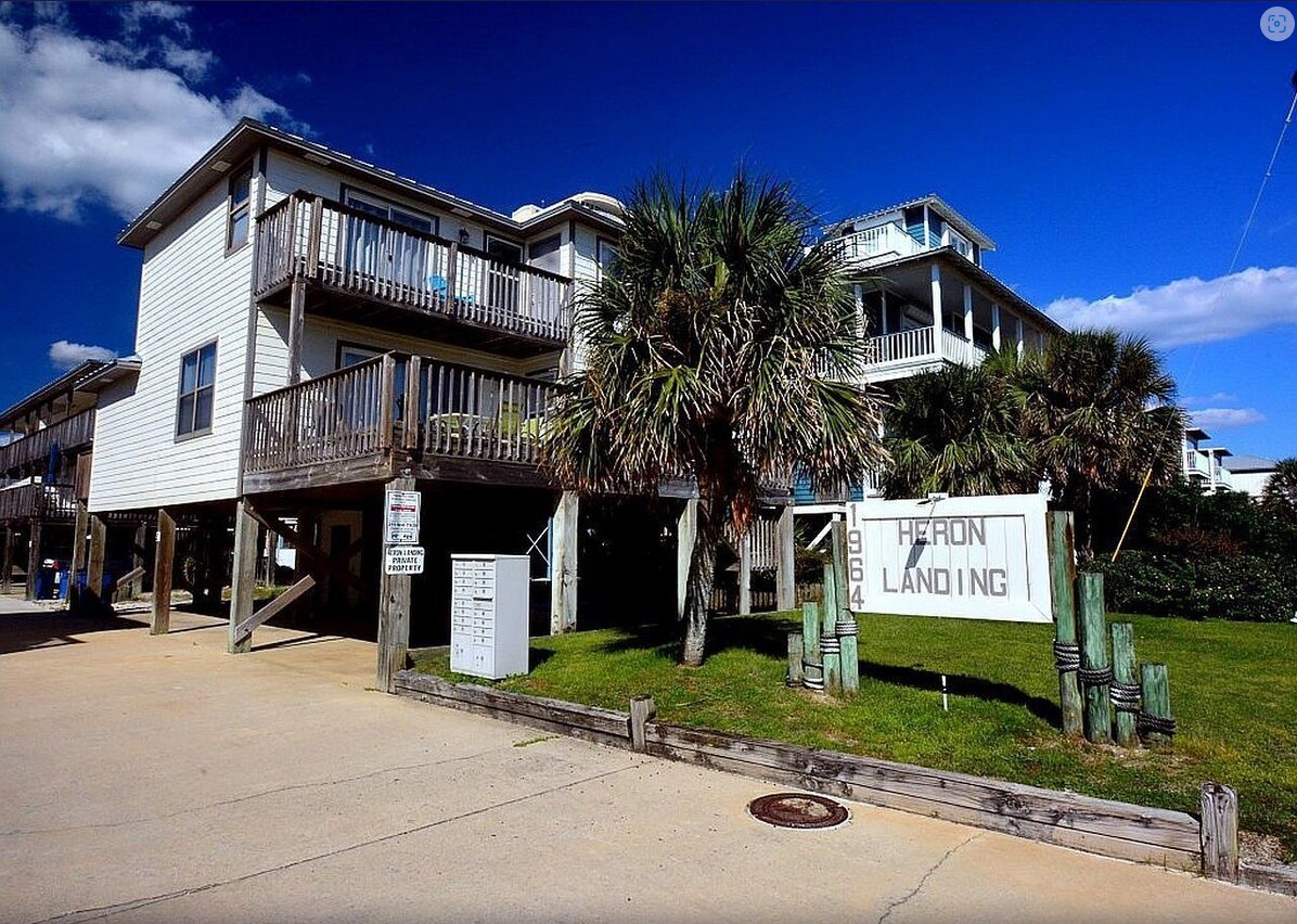 Heron Landing Beach Getaways